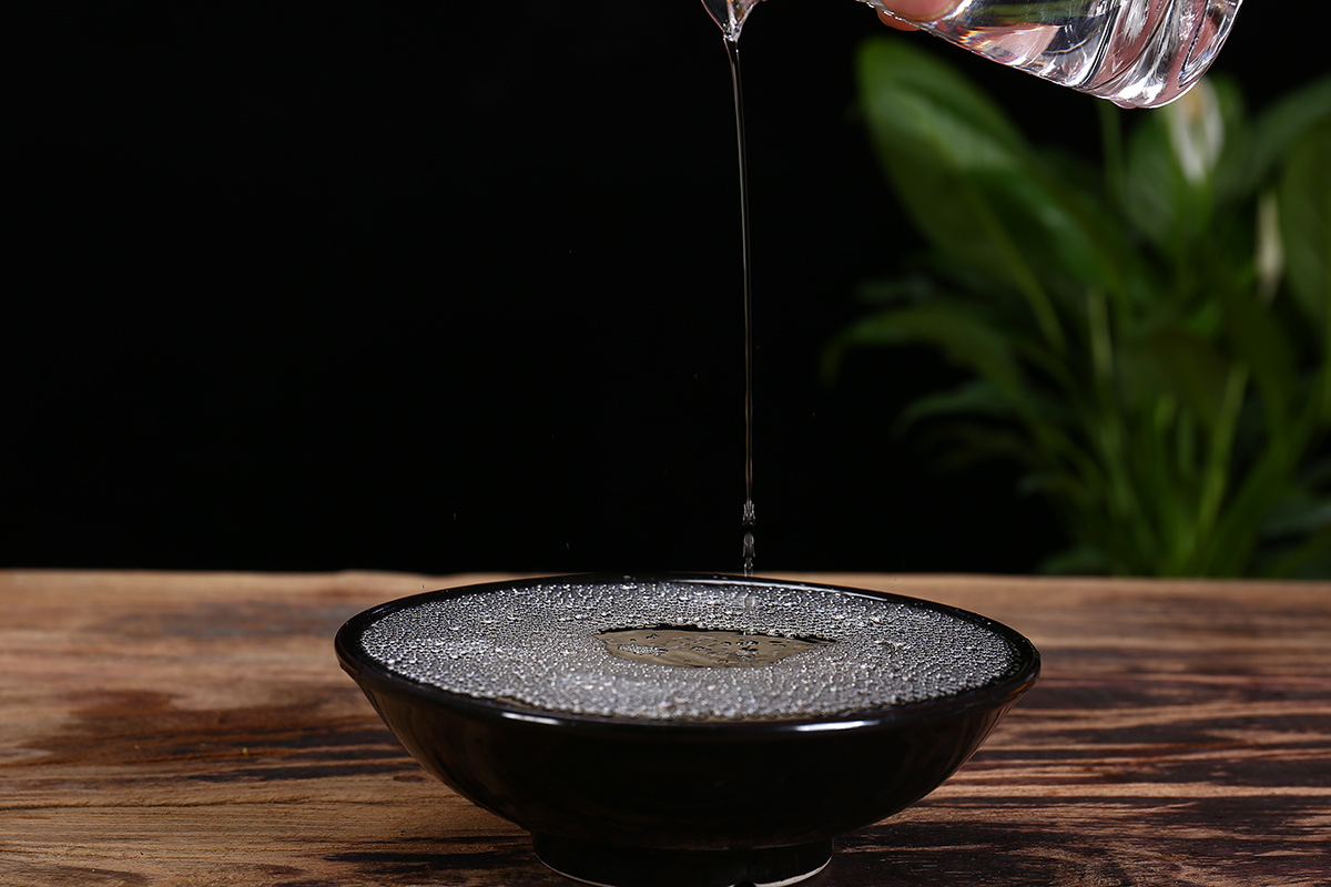 封坛酒香飘万里