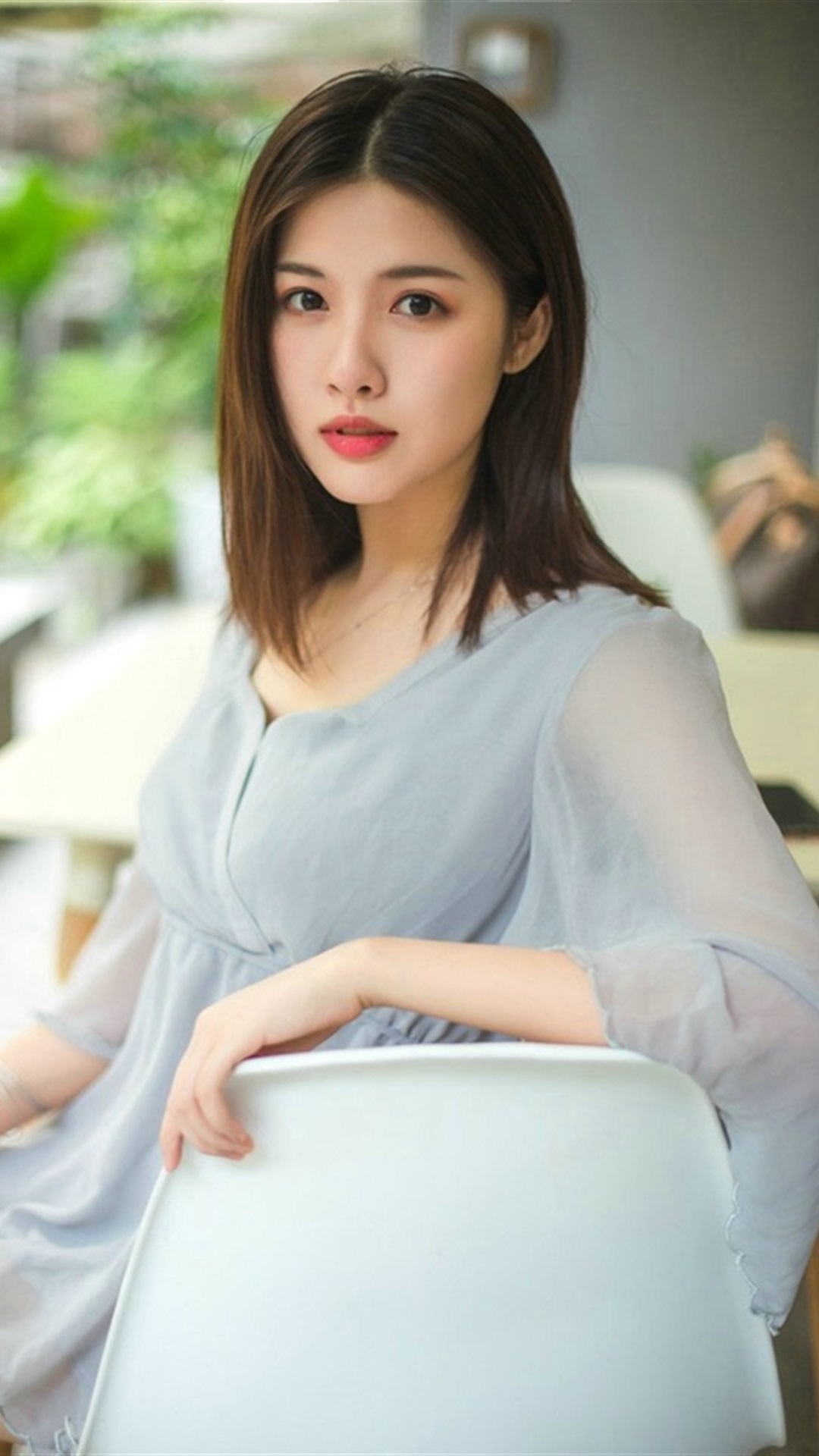 让男人动心的女神范长发美女