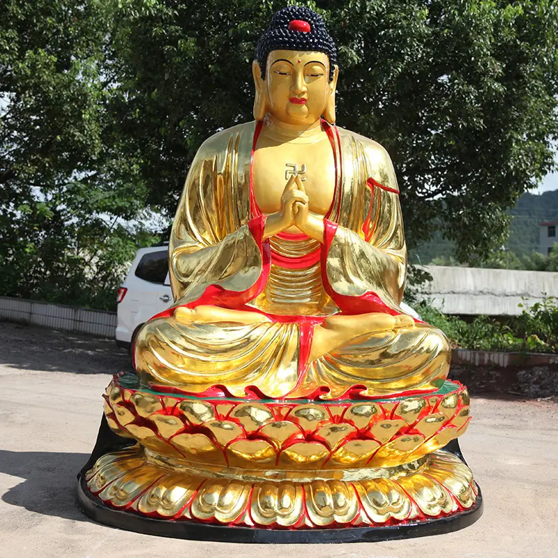 寺庙里的树脂佛像