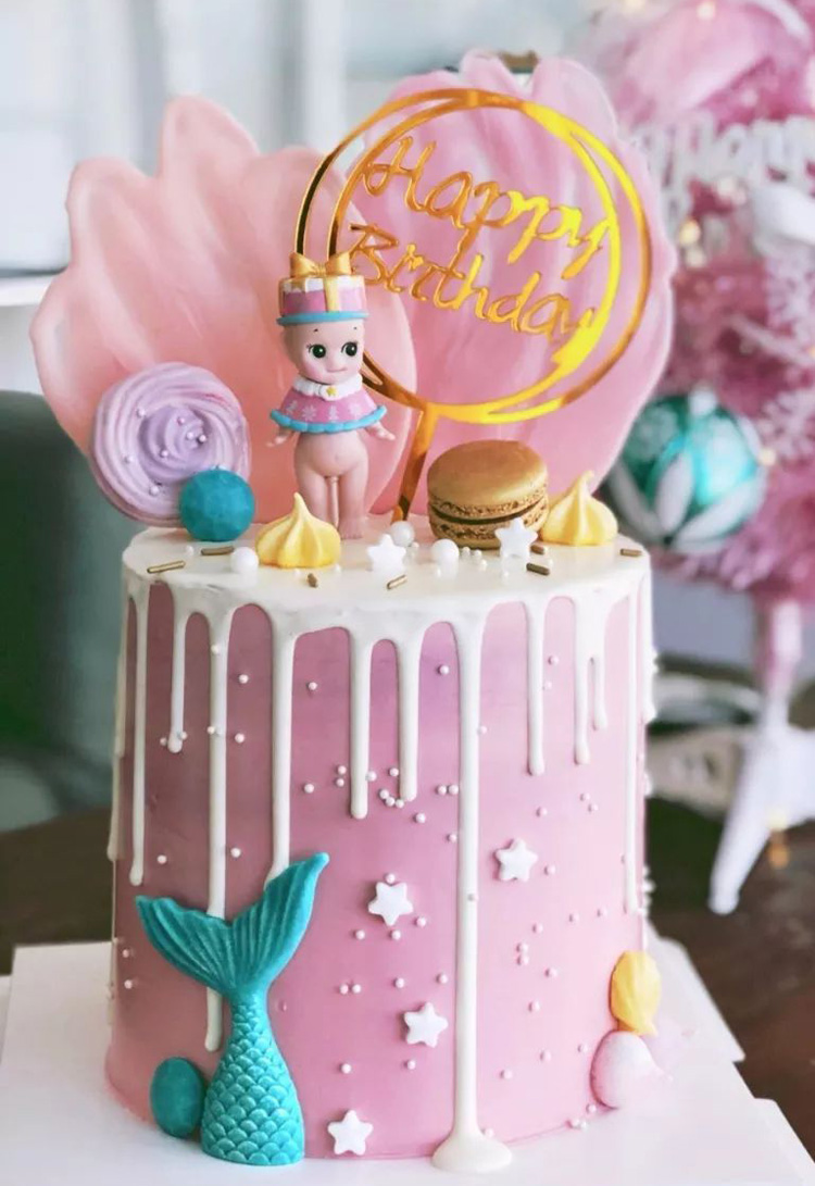 送给小女孩过生日的可爱蛋糕
